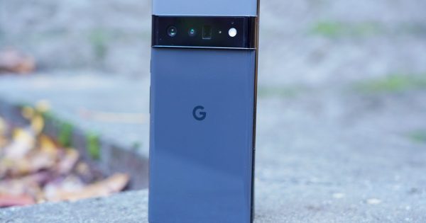 Google Fixed a Whole Bunch of Android 12 Bugs on Pixel Phones - Vimarsana News