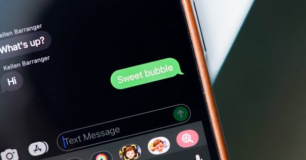 Apple Tries Its Own Fix for Android Message Reactions, Causes Confusion - Vimarsana News