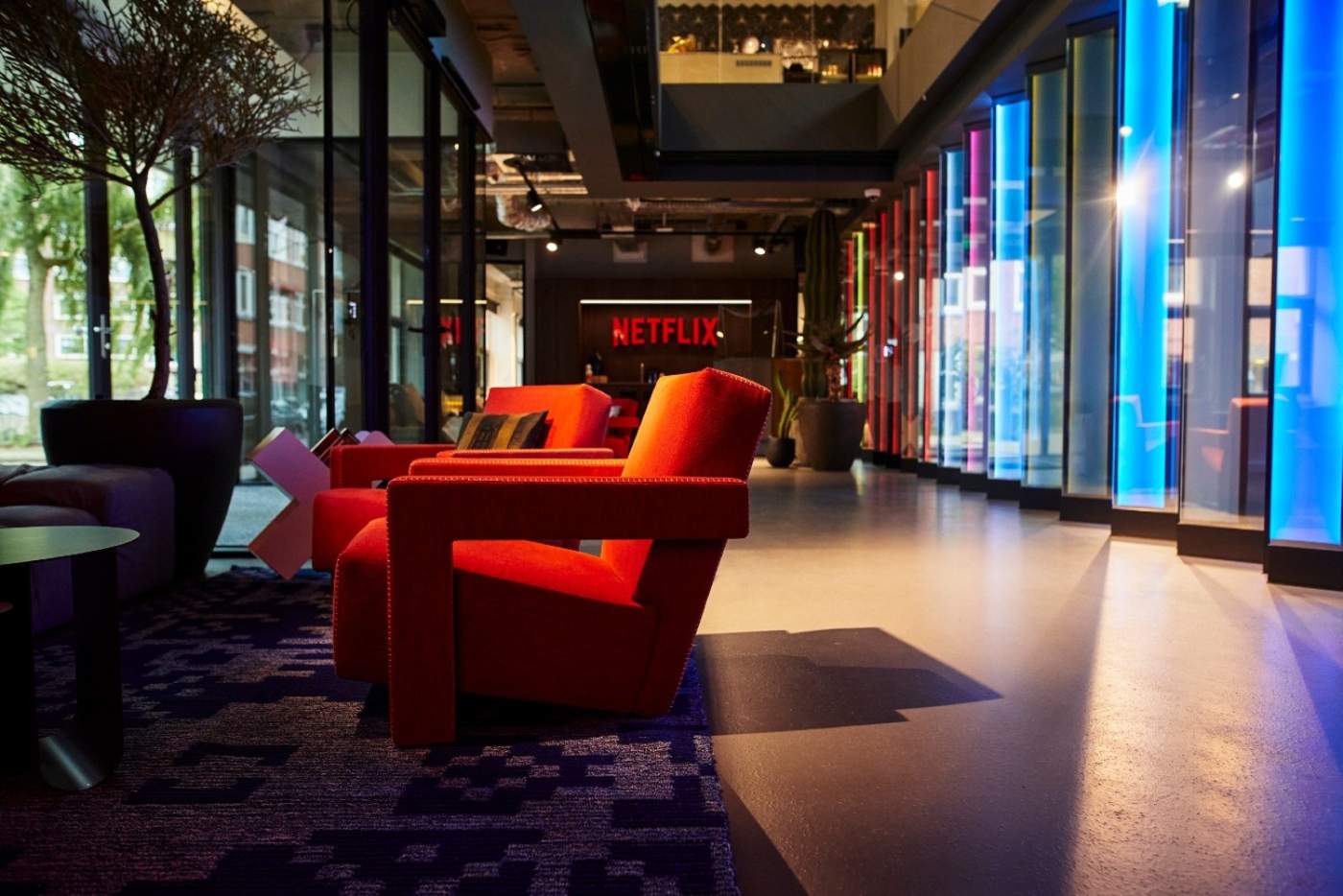 Netflix Testing Paid ‘Extra Member’ Feature to Help Curb Password Sharing