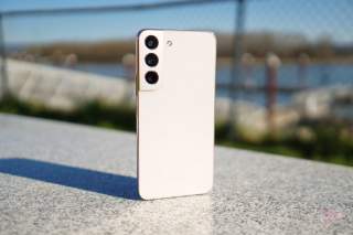 Order Galaxy S22, Get Up to $100 of Google Play Credit