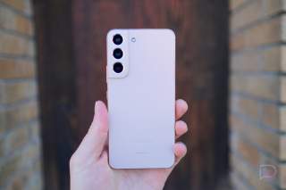 Samsung Launches Self-Repair Program, Makes It Easy to Swap Your Own Busted Display