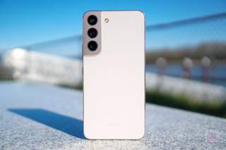 Yeah, I’m Sticking With the Galaxy S22 Over the Pixel 6