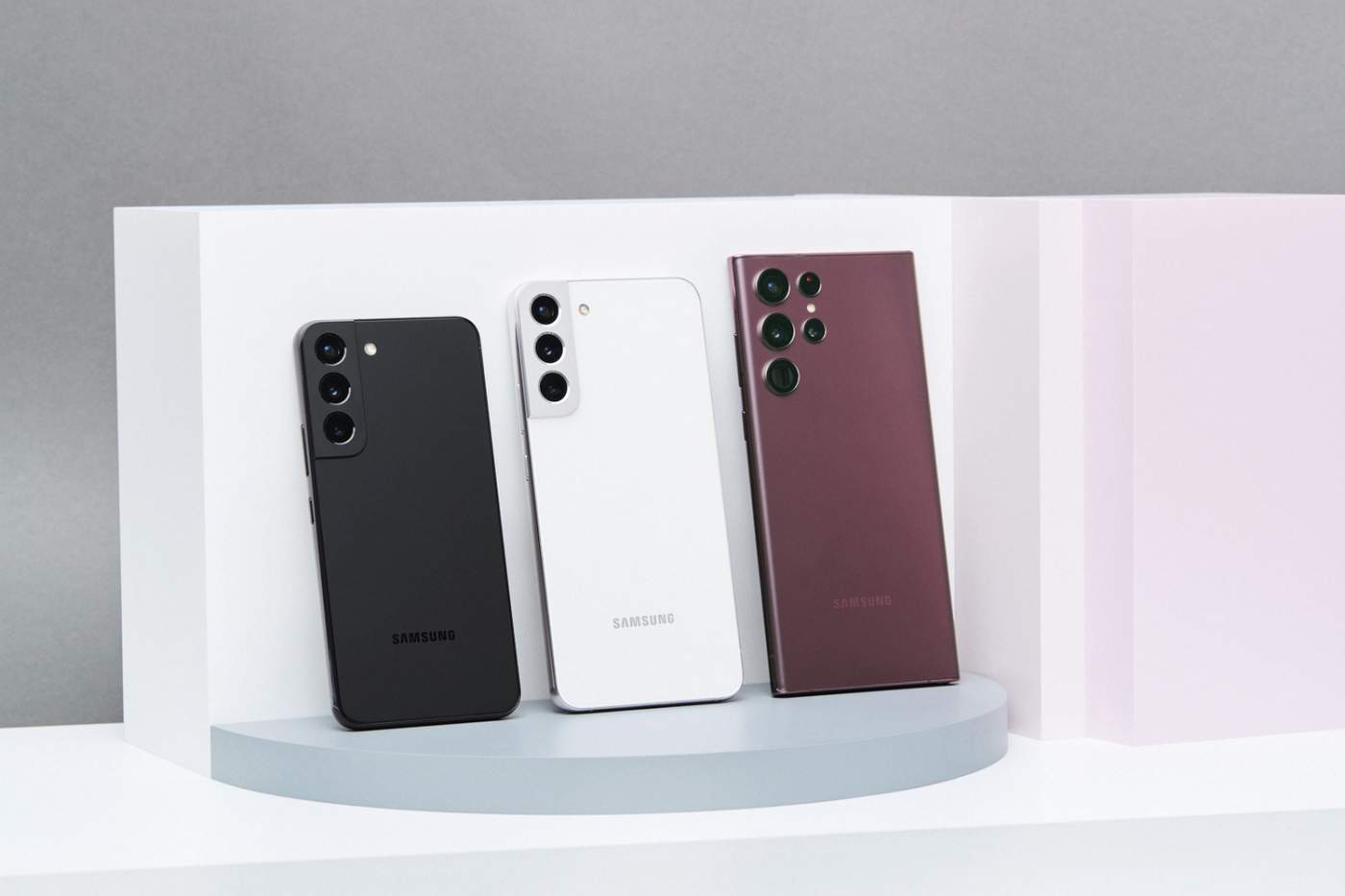 Galaxy S22 Lineup Now Official, Launch February 25 for $799+
