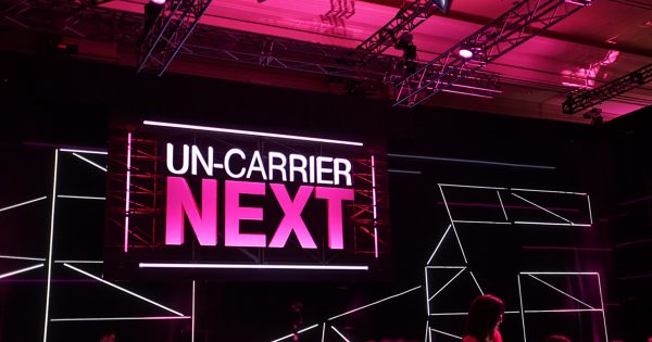 T-Cellular 5G continua apontando, rindo da Verizon e da AT&T
