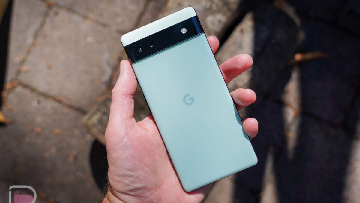 Pixel 6a Gets a Huge First Update