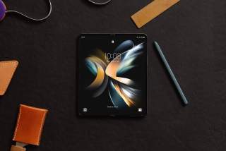 Best Galaxy Z Fold 4 Deal: Free S Pen and Storage Upgrade, $200 In Instant Credit for Other Accessories