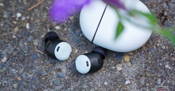Google Clearing Space با تخفیف ۶۰ دلاری Pixel Buds Pro Google Clearing Space با تخفیف ۶۰ دلاری Pixel Buds Pro