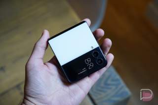 This Galaxy Z Flip 5 Cover Display Mockup is Intriguing