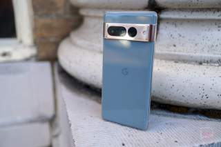 Pixel 7 Pro’s Weird Scrolling Gets Fix in Upcoming Update