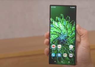 Lenovo’s Prototype Rollable Phone and Laptop Need to Happen