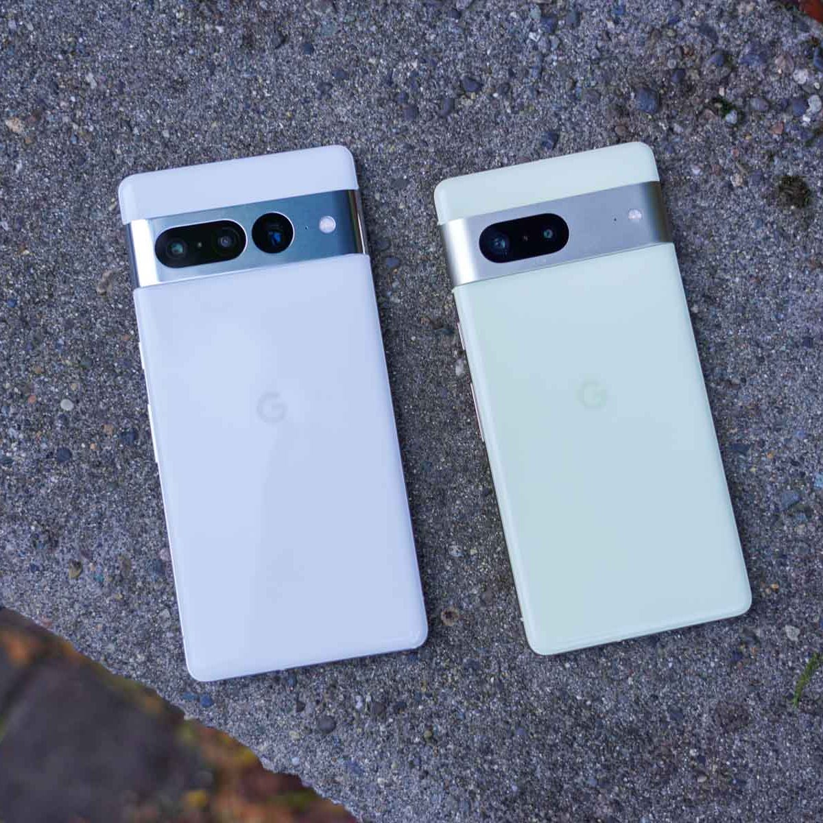 Google's Pixel 7 phones are up to $150 off right now