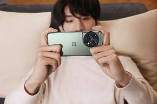 OnePlus Skips the Leaks, Shows Off the OnePlus 11