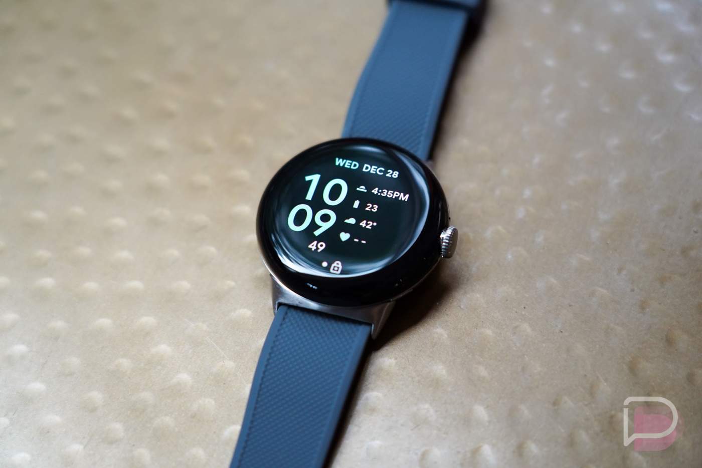 Original Pixel Watch Gets Wear OS 4 Update Today!