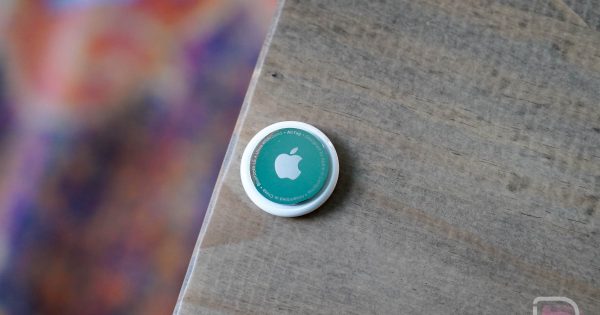 Google and Apple Team Up to Stop Unwanted Tracking of People - Vimarsana News