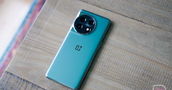 Wireless Charging, a Make or Break Feature? - Vimarsana News