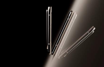 Internet Reacts to Pixel Fold