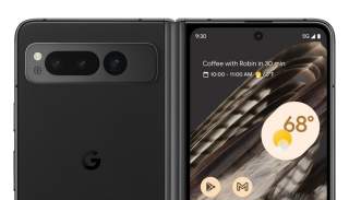 Google’s Pixel Fold Stops Through the FCC For Fun
