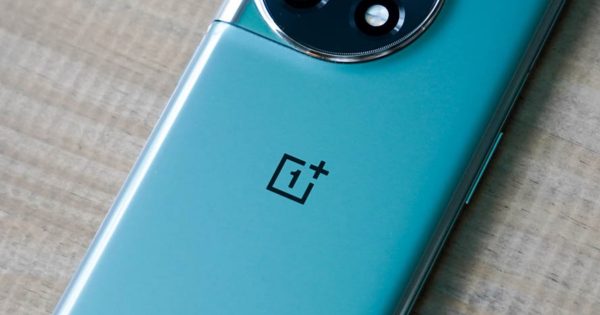 Here's the OnePlus V Fold in First Images - Vimarsana News