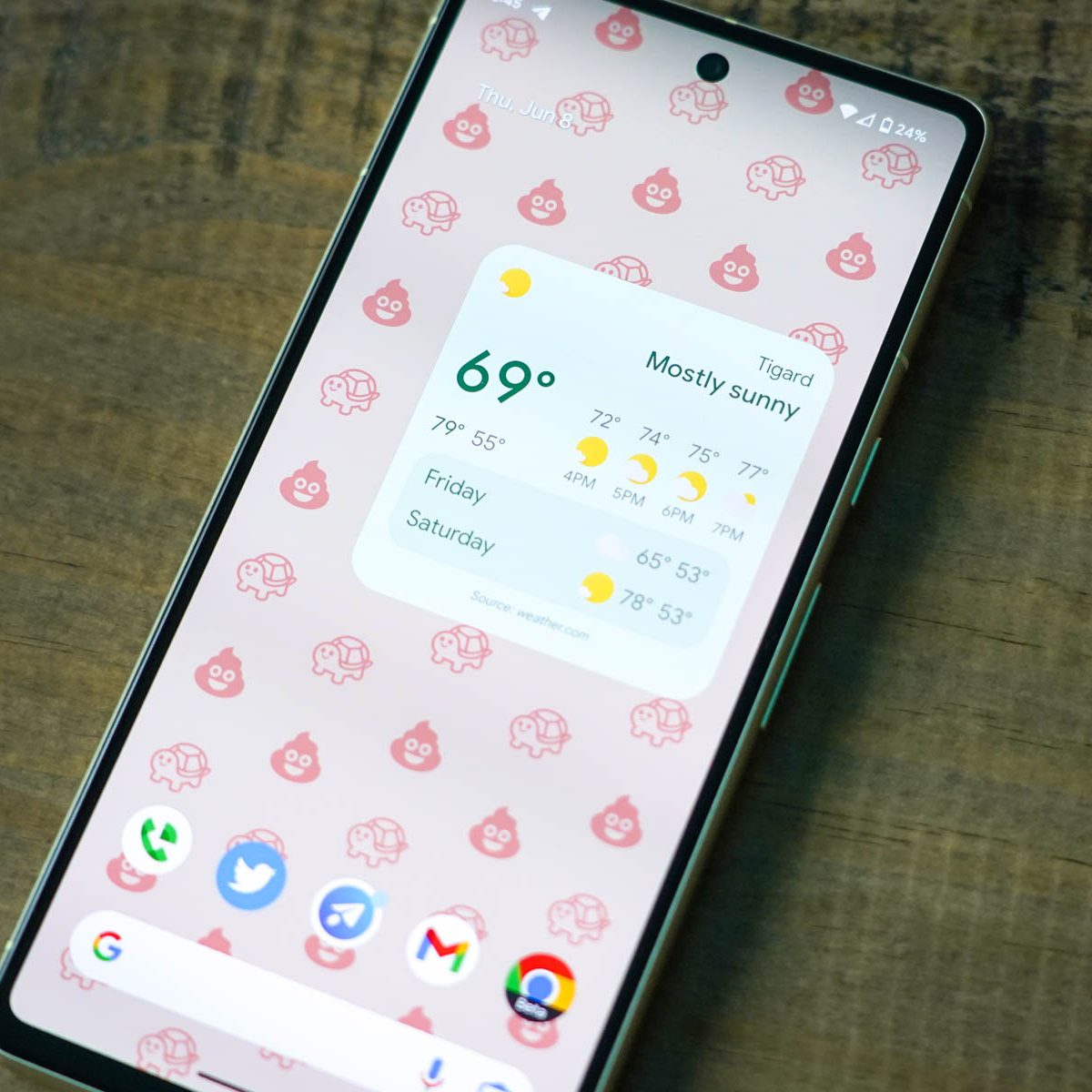 Googles Amazing Pixel Emoji Wallpaper Sneaks Out Early
