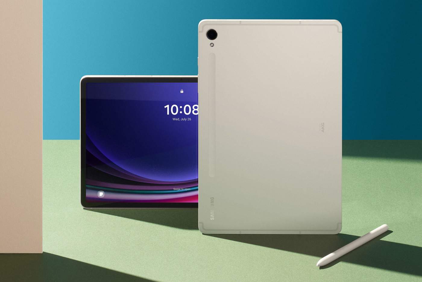 I’m Ditching My Galaxy Tab S7+ for the Smallest Galaxy Tab S9