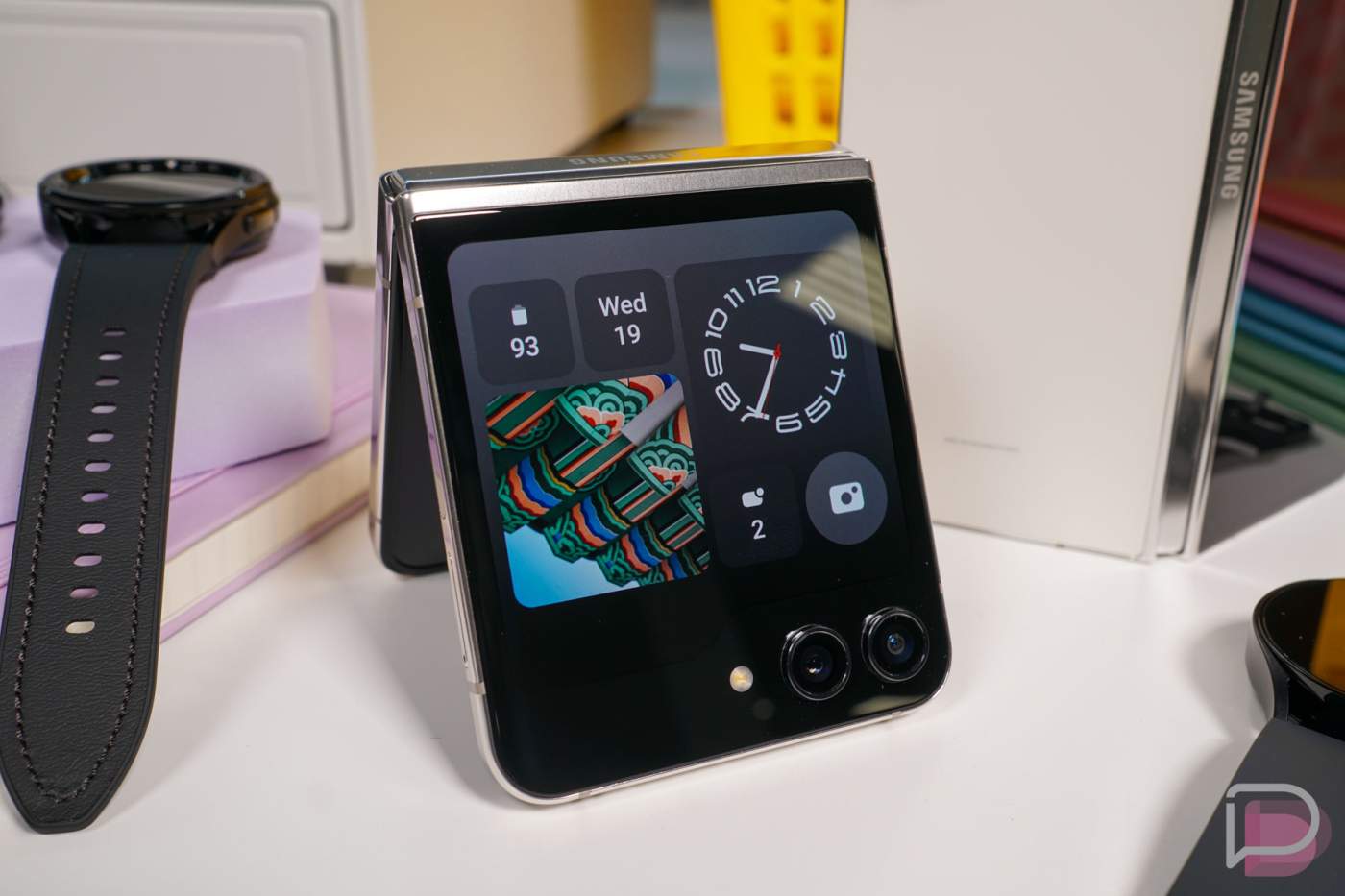 Galaxy Z Flip 5 and Fold 5 See First Update Since Launch (Updated)