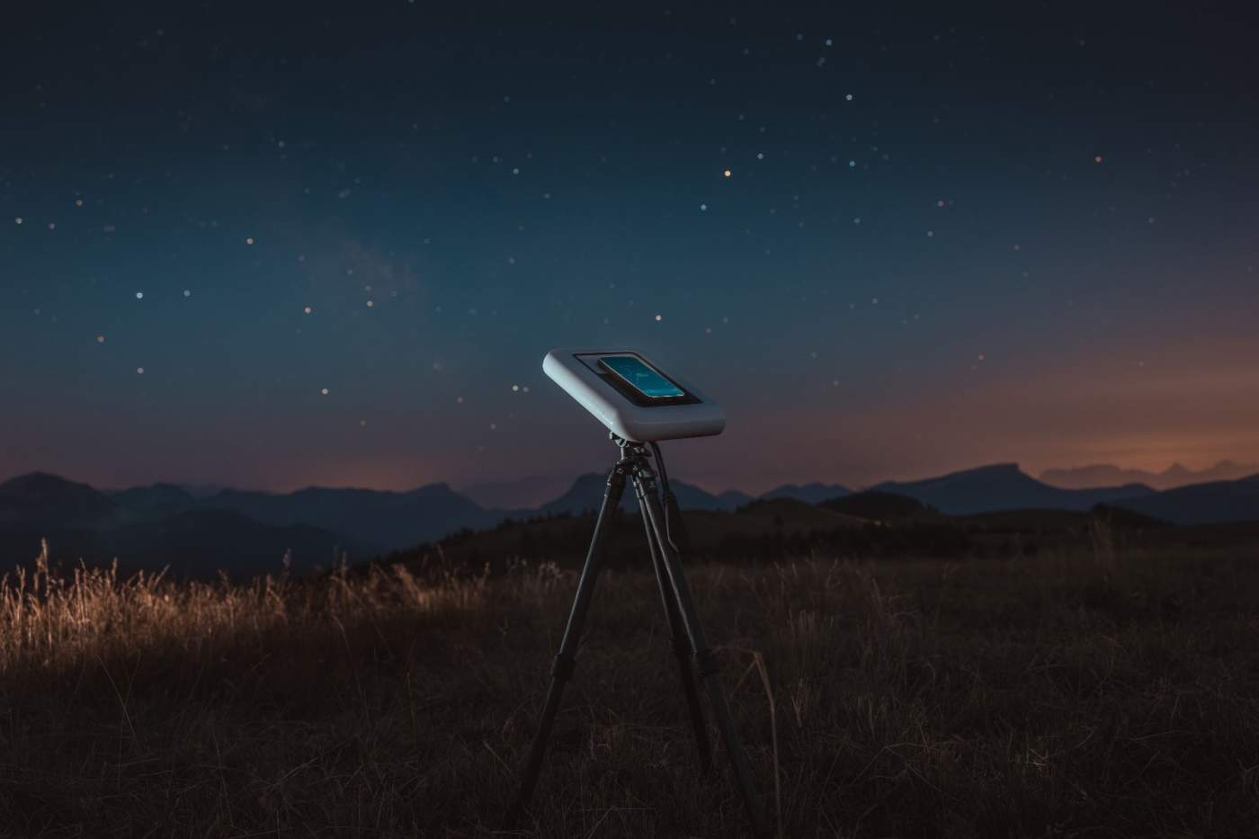 Hestia Project Turns Your Phone Into a Smart Telescope