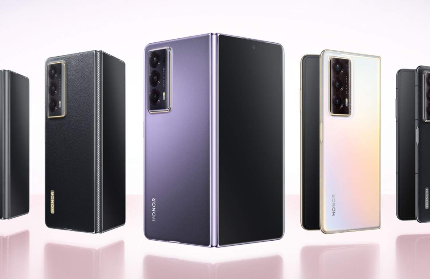 Honor’s Magic V2 Foldable is Ridiculously Thin