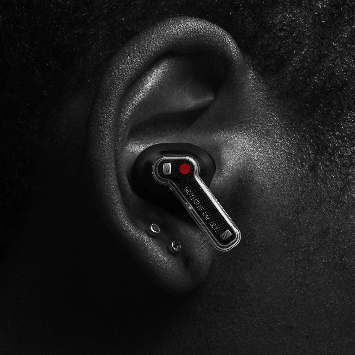Nothing's Ear (2) Buds Now Come in Black