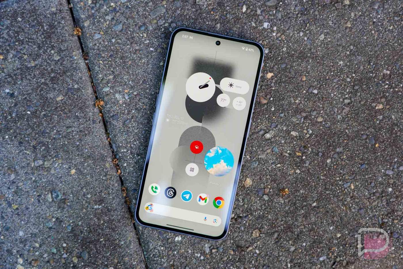 Nothing OS 2.5.2 Update Hits Phone 2 With Bug Fixes, Improvements
