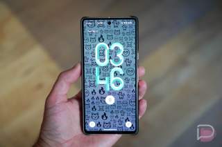 Widgets on Lock Screens Could Happen Again in Android 15