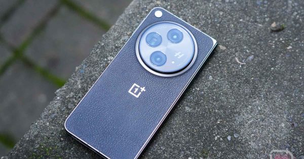 OnePlus Open با قیمت ۹۹۹ دلار قطعا وسوسه انگیز است OnePlus Open با قیمت ۹۹۹ دلار قطعا وسوسه انگیز است
