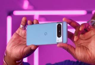 Pixel 8 and Pixel 8 Pro Official, Priced at $699 and $999 – Pre-Orders Open Now