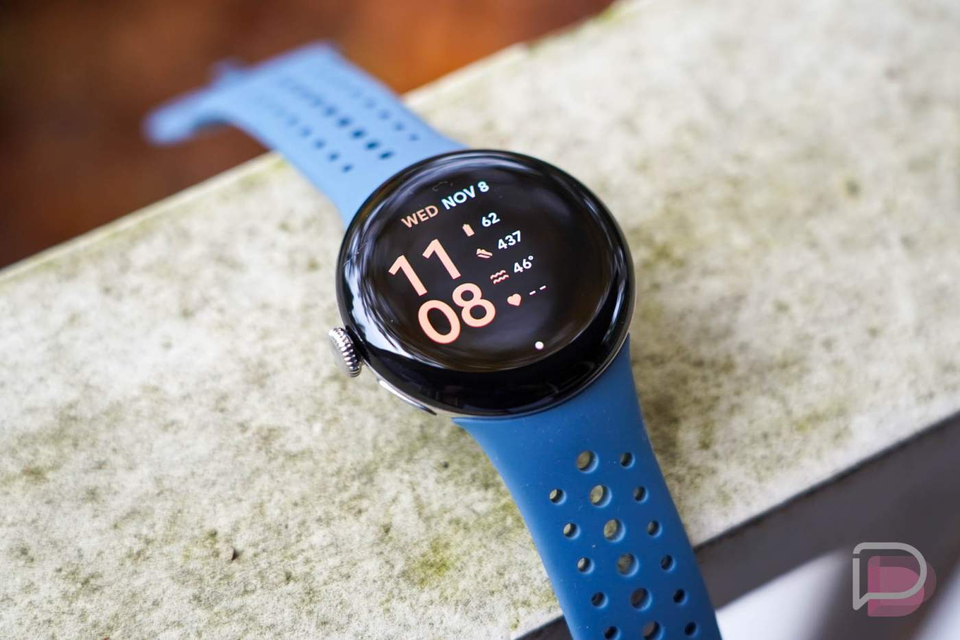 Pixel Watch 2 at $299 is Still Very Good ($50 Off)