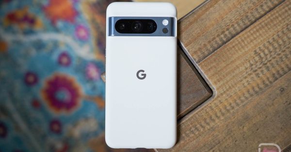 بهروزرسانیهای Verizon Pixel 8 برای ماه دسامبر به طور خلاصه در اینجا منتشر شد بهروزرسانیهای Verizon Pixel 8 برای ماه دسامبر به طور خلاصه در اینجا منتشر شد