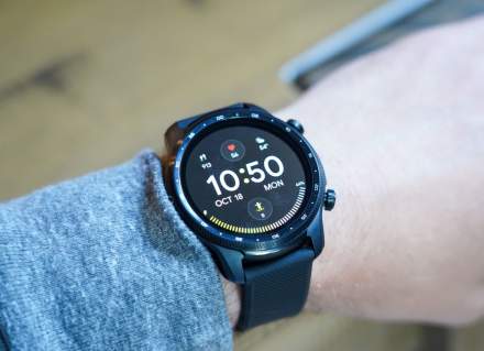 Google Pulls Its Wear OS Clock App From a Bunch of Watches