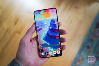 Samsung’s One UI 7 Updates Have Started for the Galaxy S24, Just Not in the US Yet