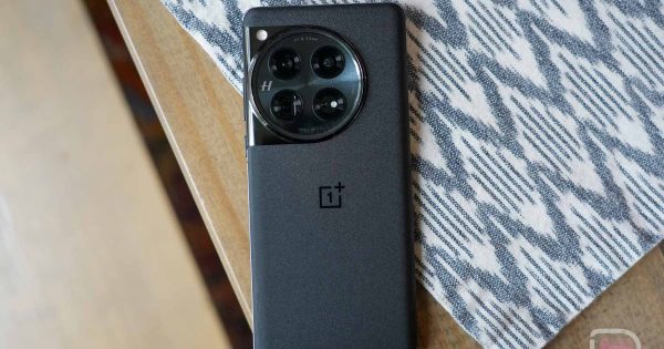Exploring the OnePlus 12: A Perfect Blend of Technology and Innovation