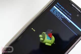 Friday Question: Is Your Android Phone Rooted and Running a Custom ROM Still?