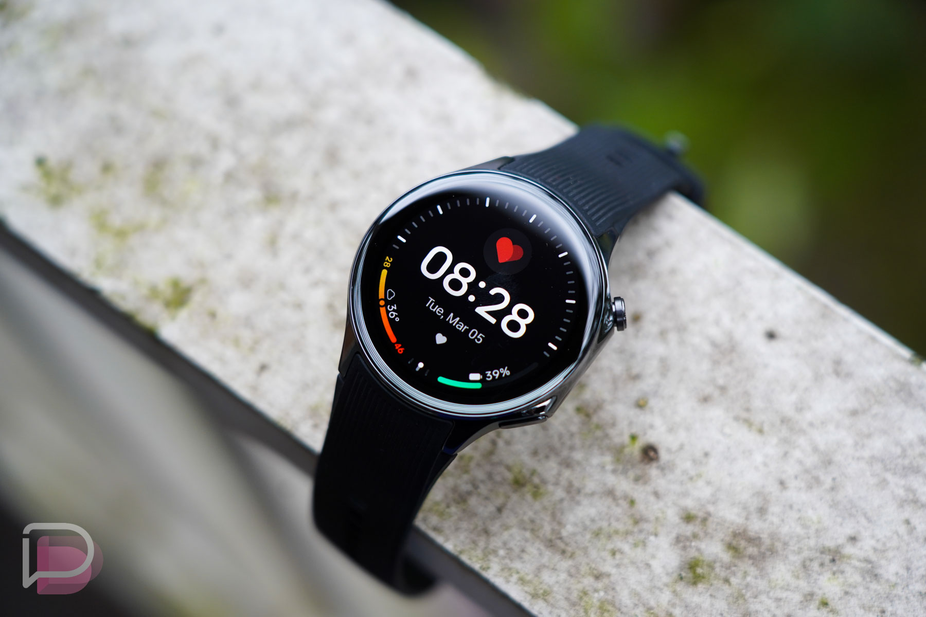 OnePlus Watch 2 خود را با قیمت ۲۴۹ دلار دریافت کنید