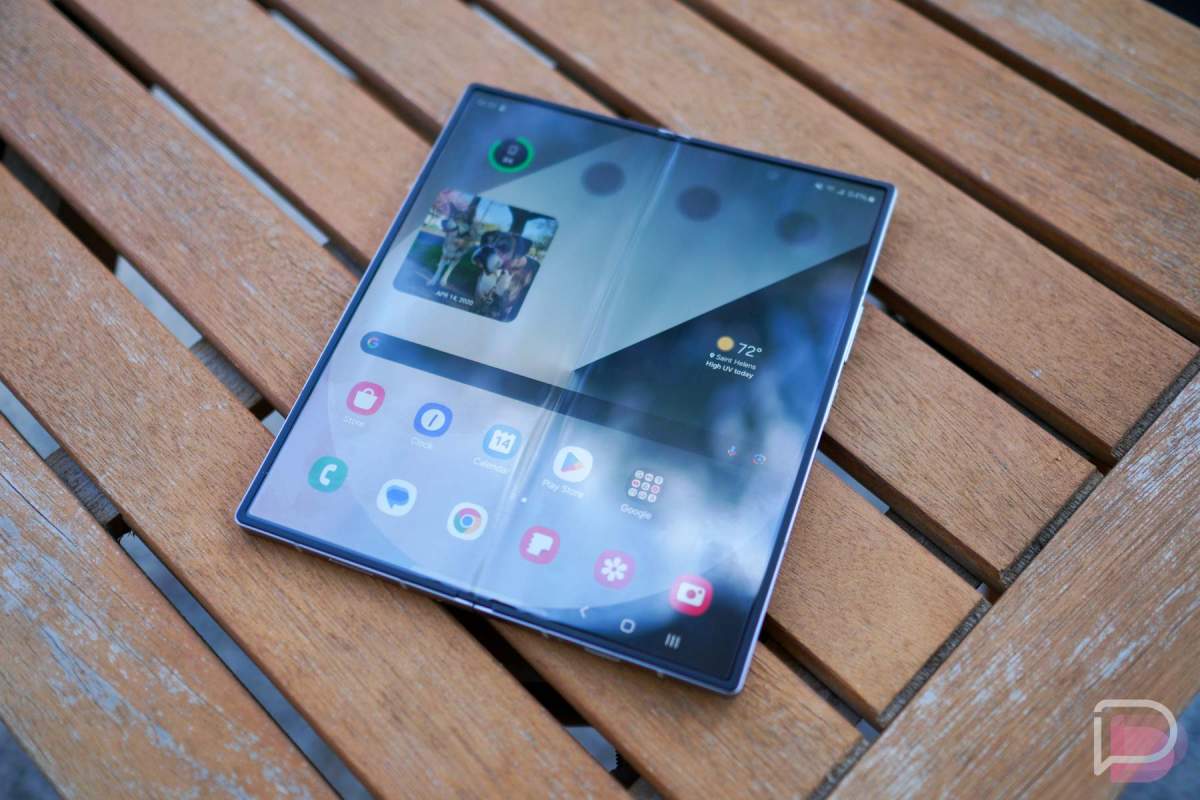 Your Huge Galaxy Z Fold 6 One UI 7 Update Arrived