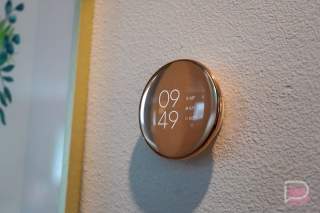 New Nest Thermostat (4th Gen) Gets Update to Help With Low Brightness