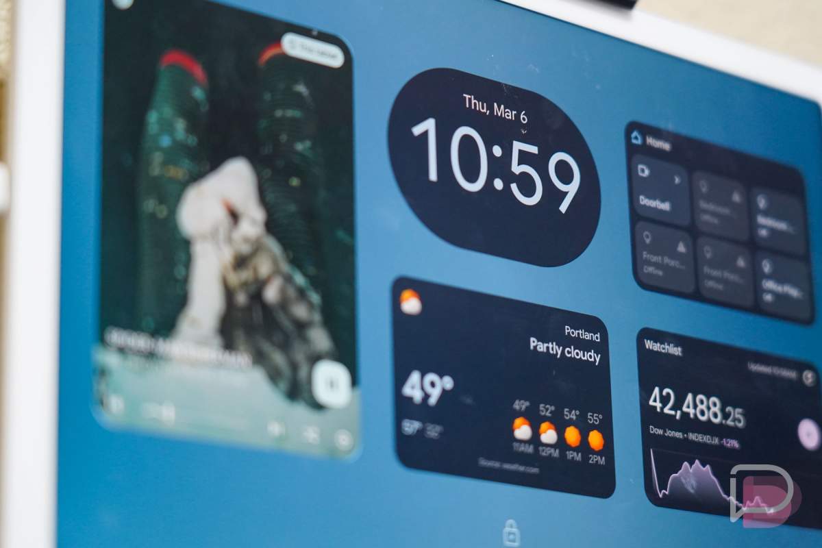 Android 16 QPR2 Adds Lock Screen Widgets to Phones Again