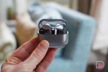 Samsung’s Galaxy Buds 3 Pro are Down to $140 ($110 Off)