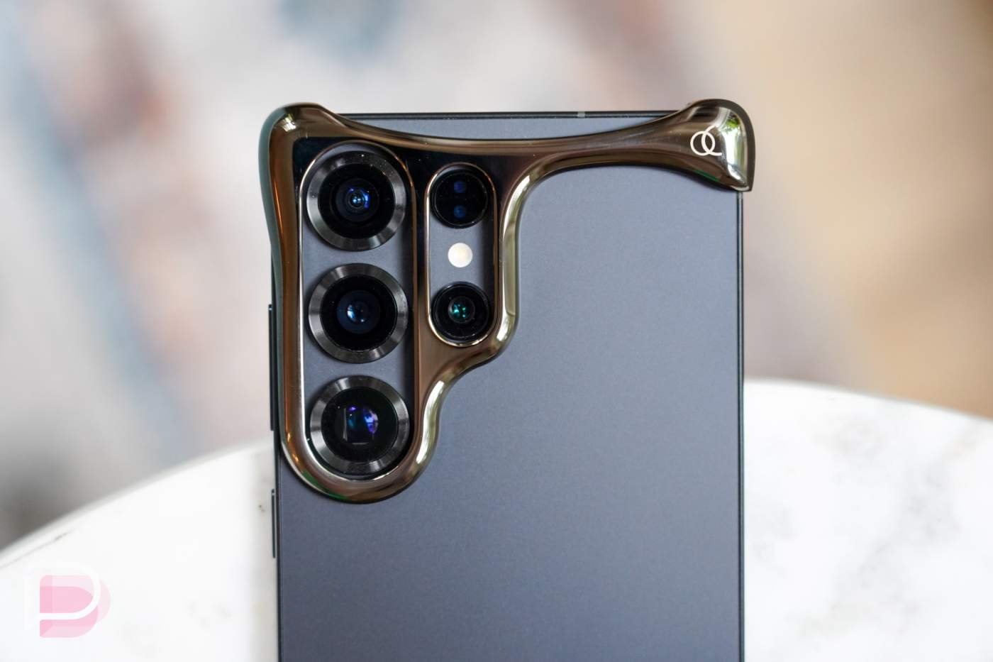 Here’s the Crazy Arc Pulse Case for Galaxy S25 Ultra