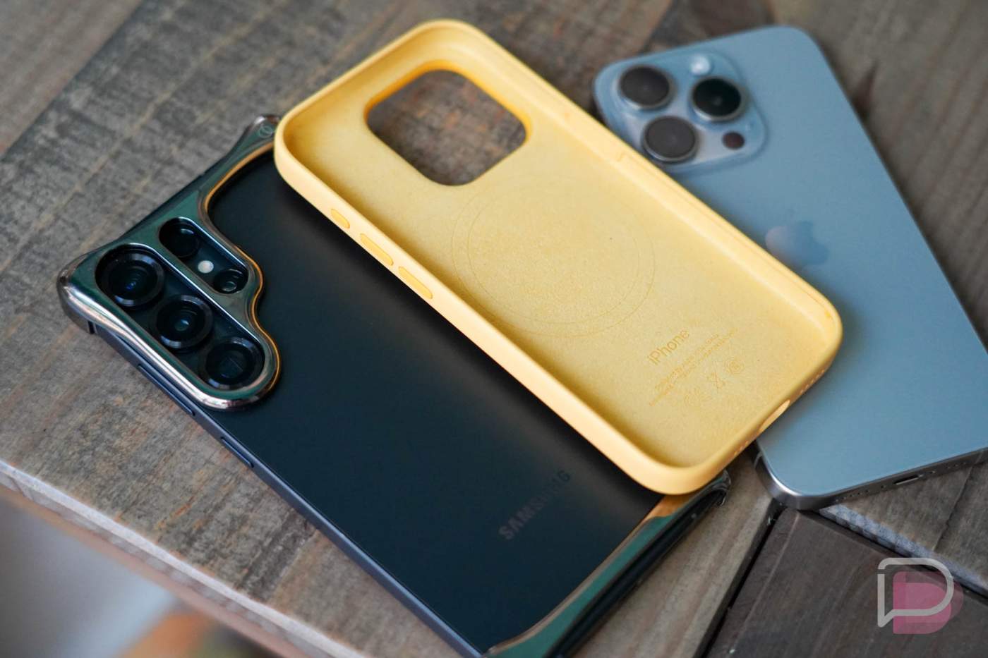 Yes, Samsung, We Want the Qi2 Magnets Built Into the Phone
