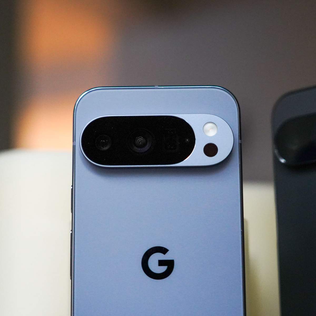 Google Posts Factory Image Files for Pixel 10 Series