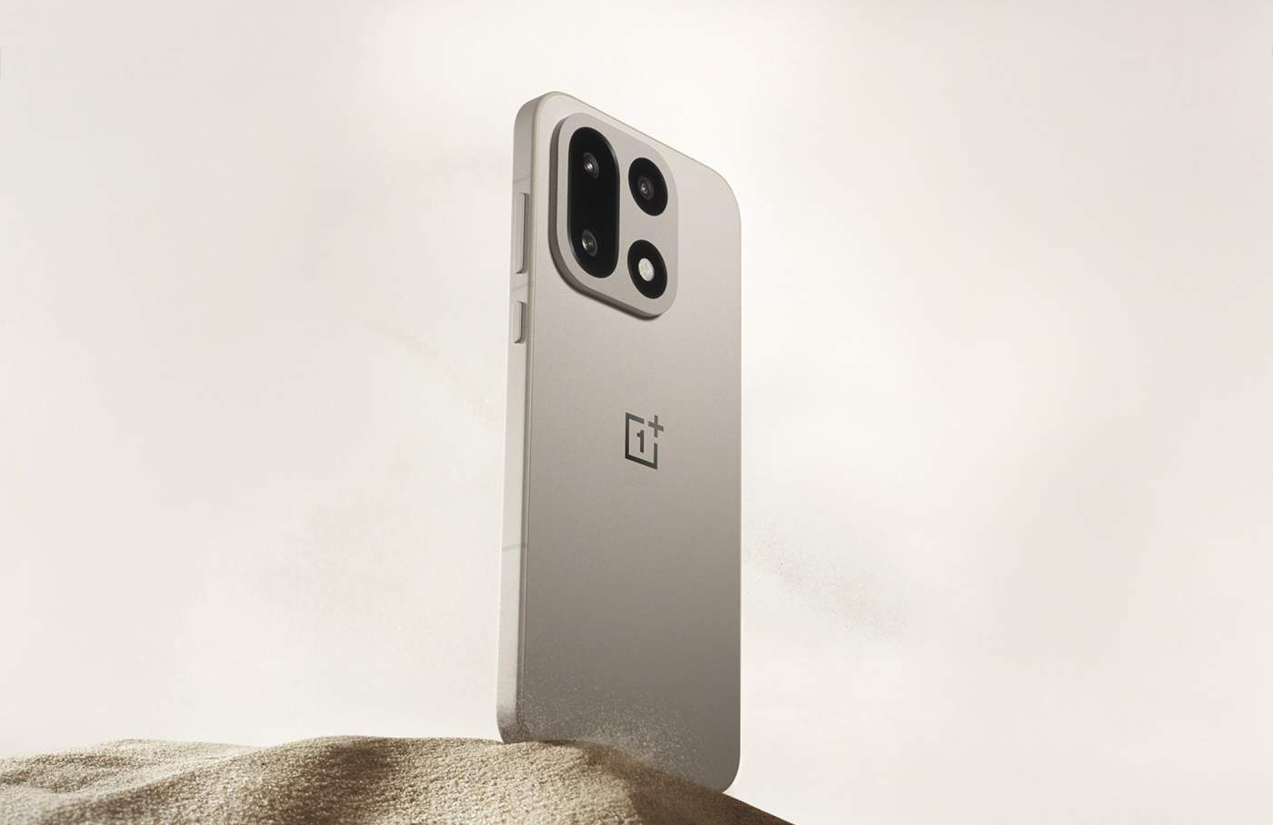 OnePlus 15 Battery Size is Massive, Has Wildly Fast Charging