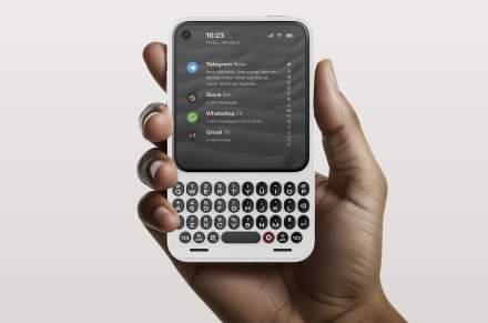 Clicks Communicator is a Companion Keyboard Phone for Your Phone
