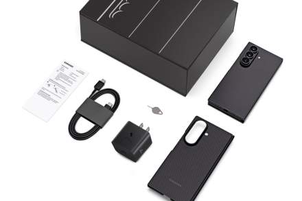 PSA: $2899 Galaxy Z TriFold Includes 45W Charging Brick in Box