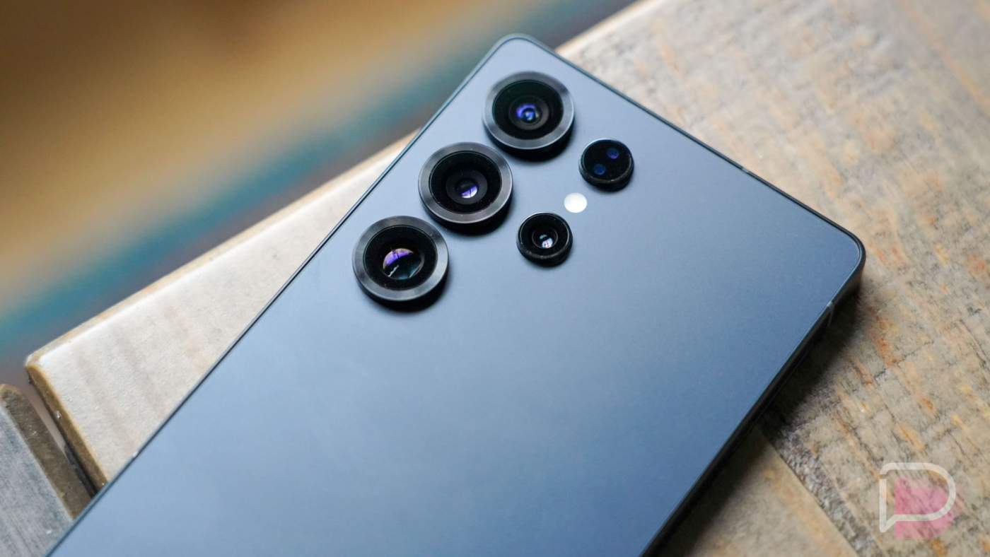 Report: Samsung Inspired by Apple, Testing Return of Variable Aperture for Camera System